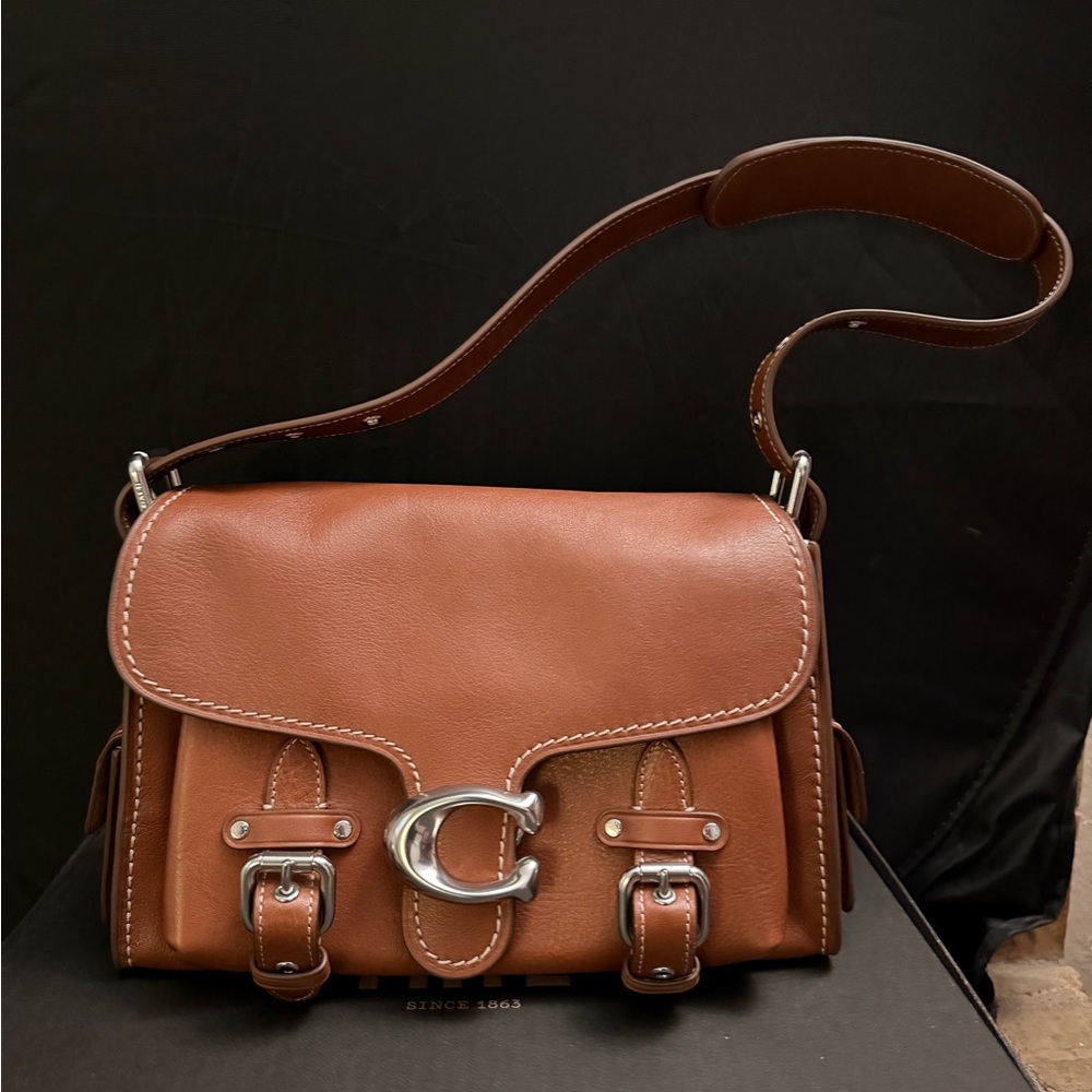 Coach Western tabby in burnished Amber